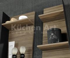 Salle de Bain Design Italien avec Façades Laquées, Plan en Fenix Nero et Miroir Sole Intégré - 7